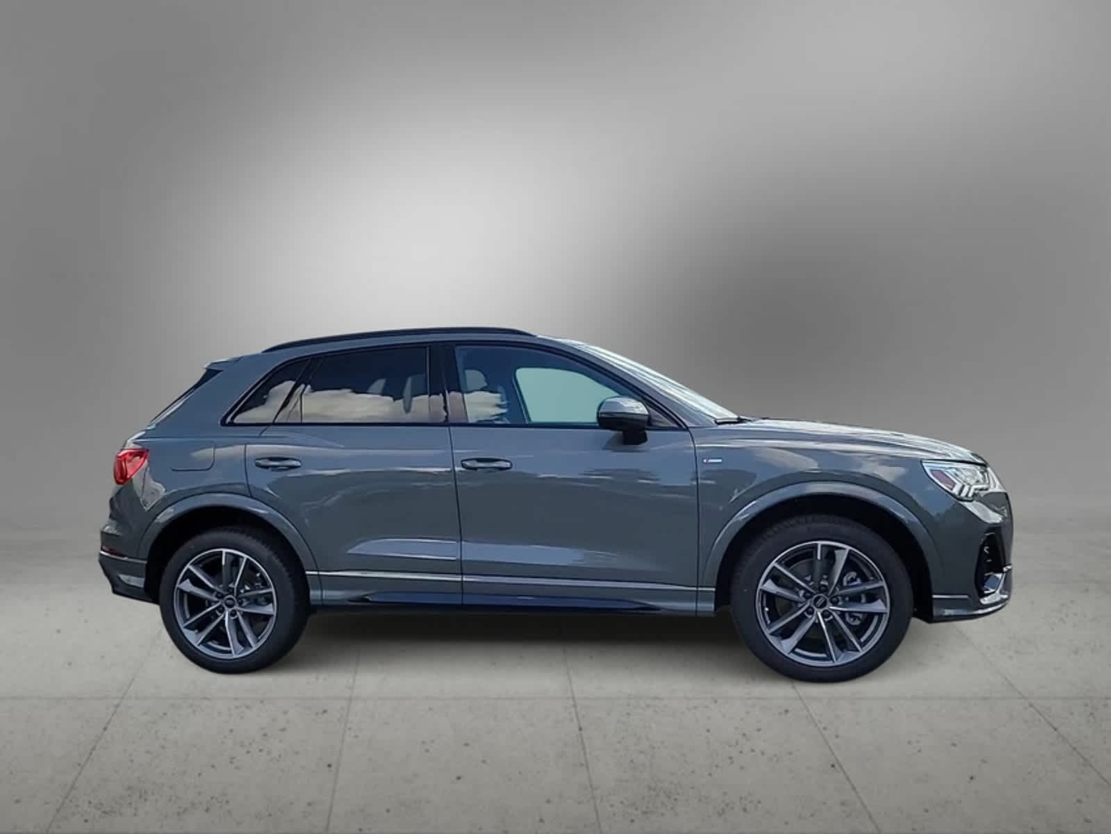 2024 Audi Q3 S line Premium 9