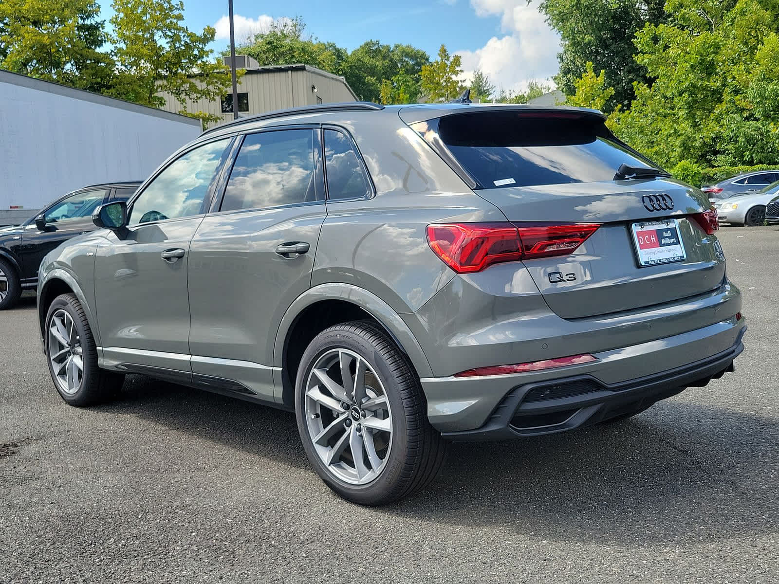 2024 Audi Q3 S line Premium 12