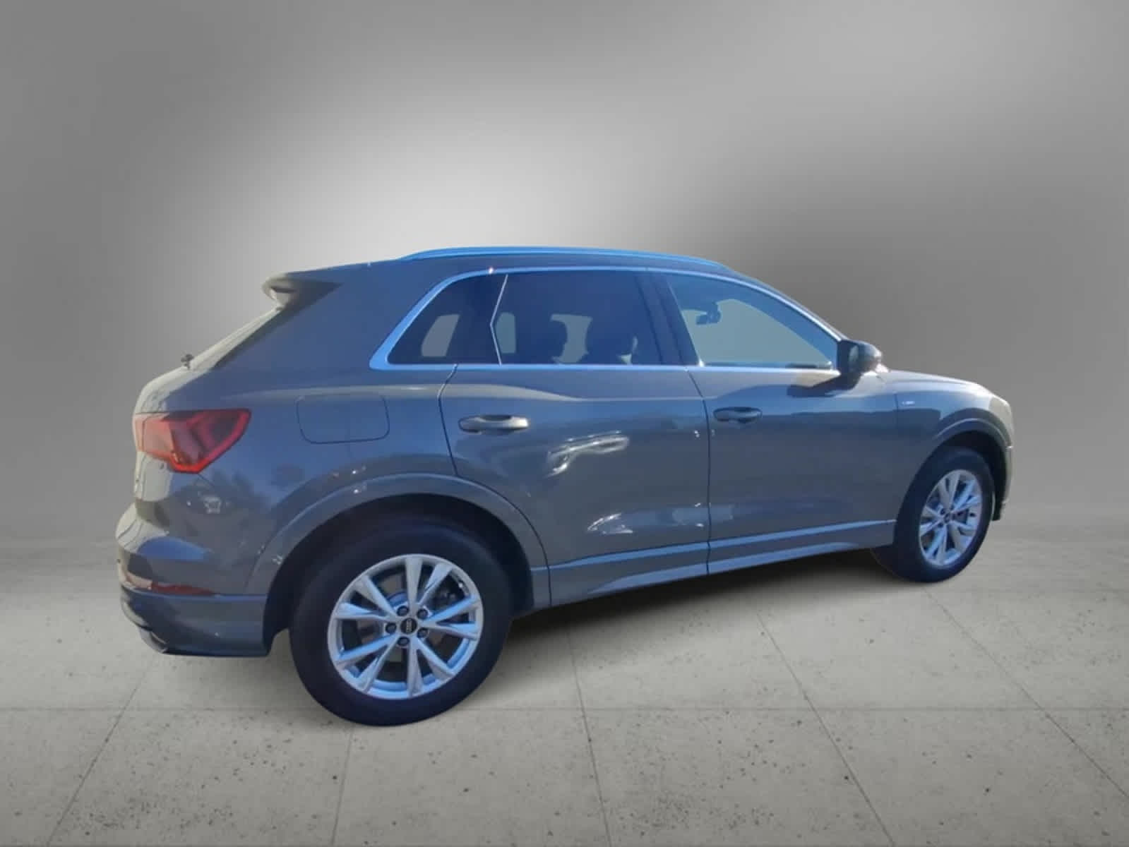 2022 Audi Q3 S line Premium 8