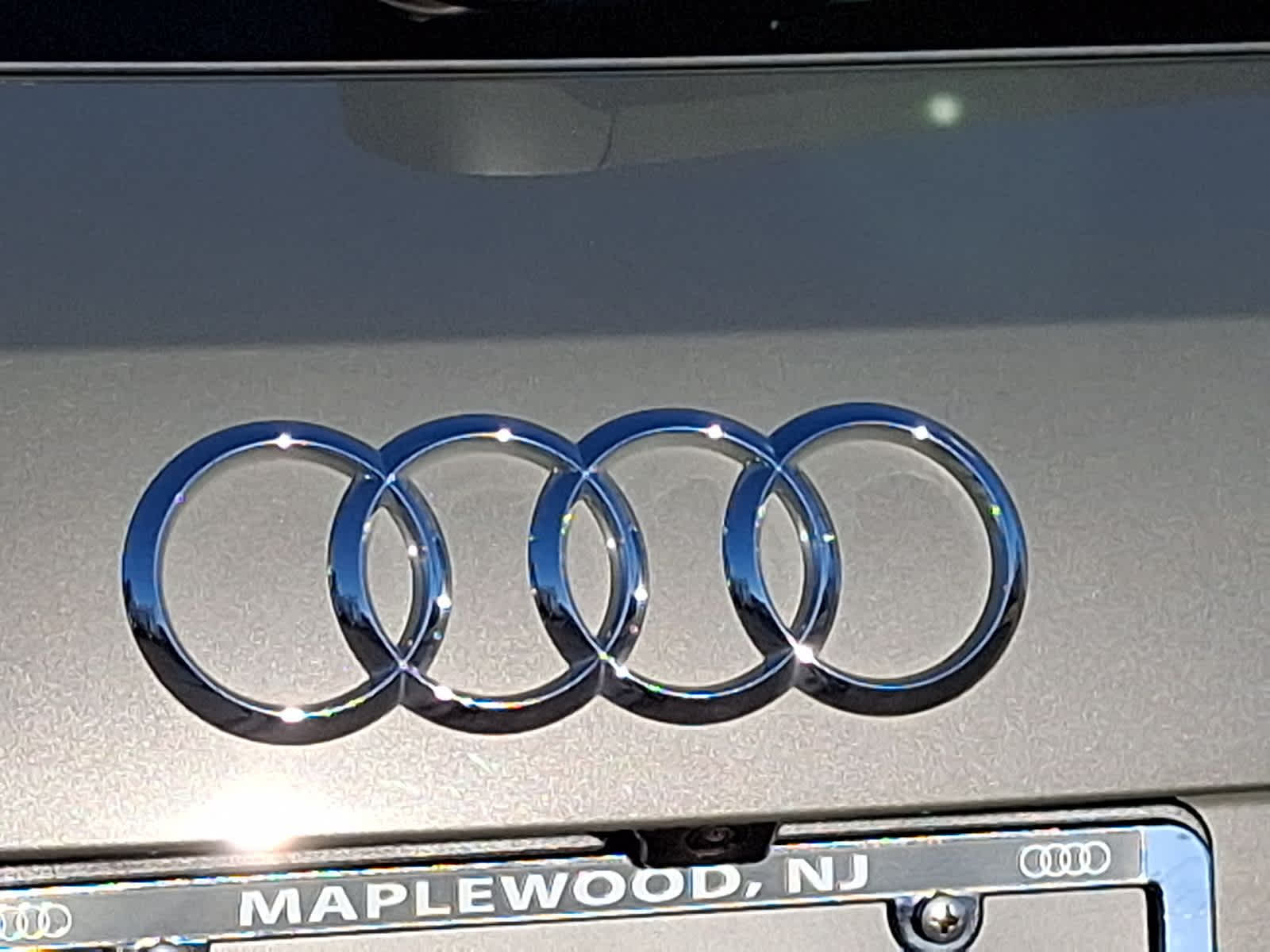 2022 Audi Q3 S line Premium 24