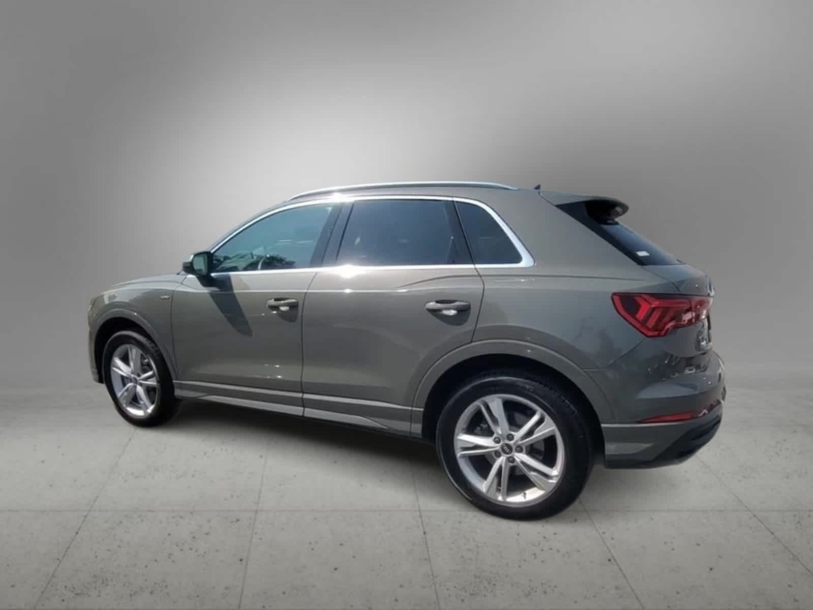 2024 Audi Q3 S line Premium 5