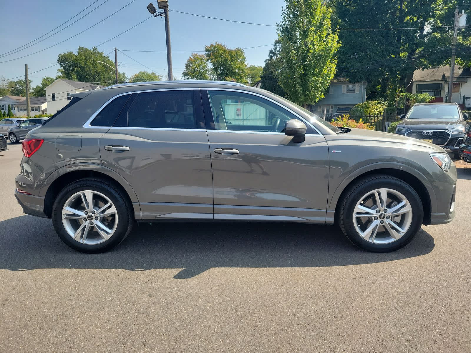 2024 Audi Q3 S line Premium 26