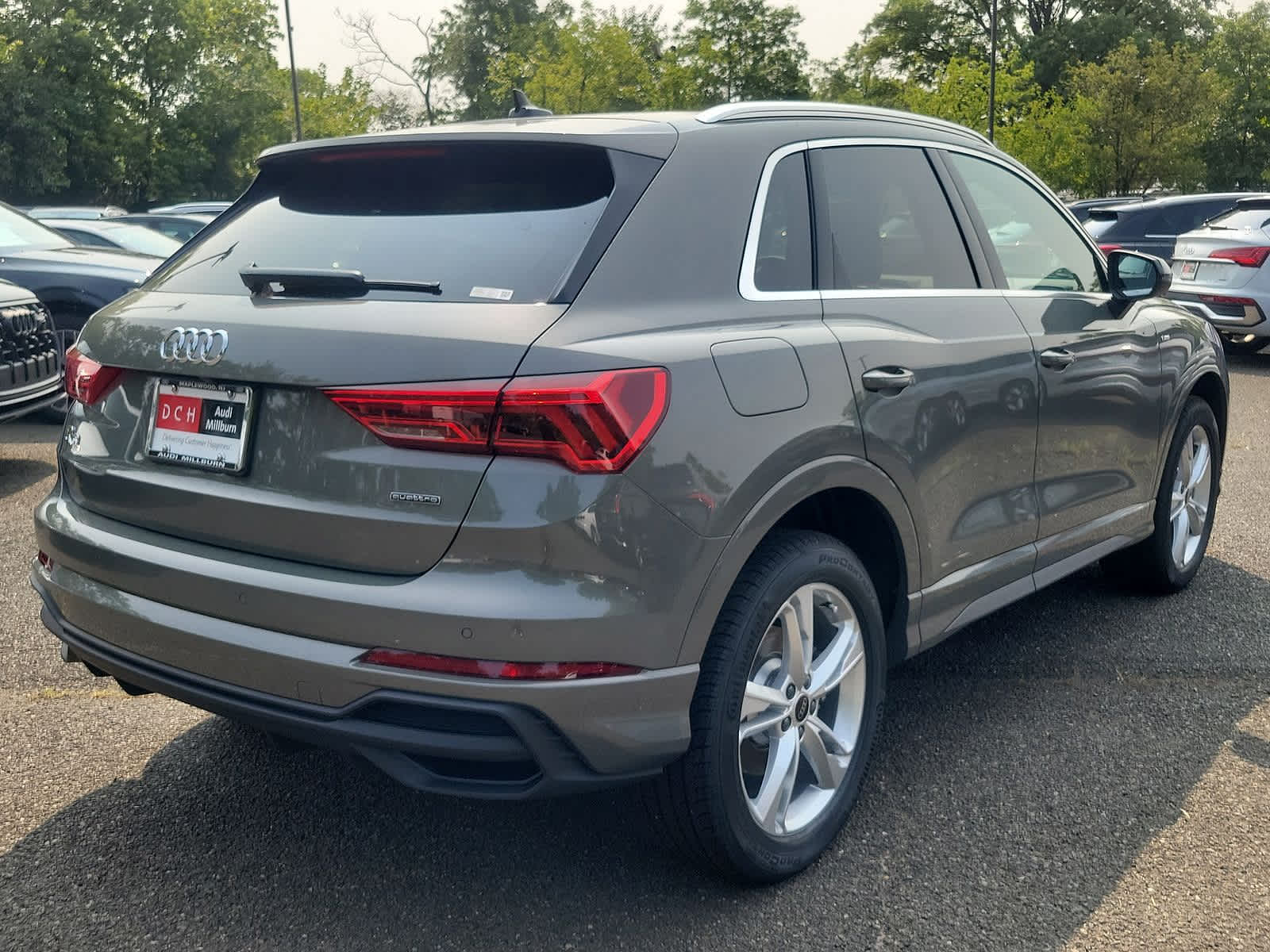 2024 Audi Q3 S line Premium 12