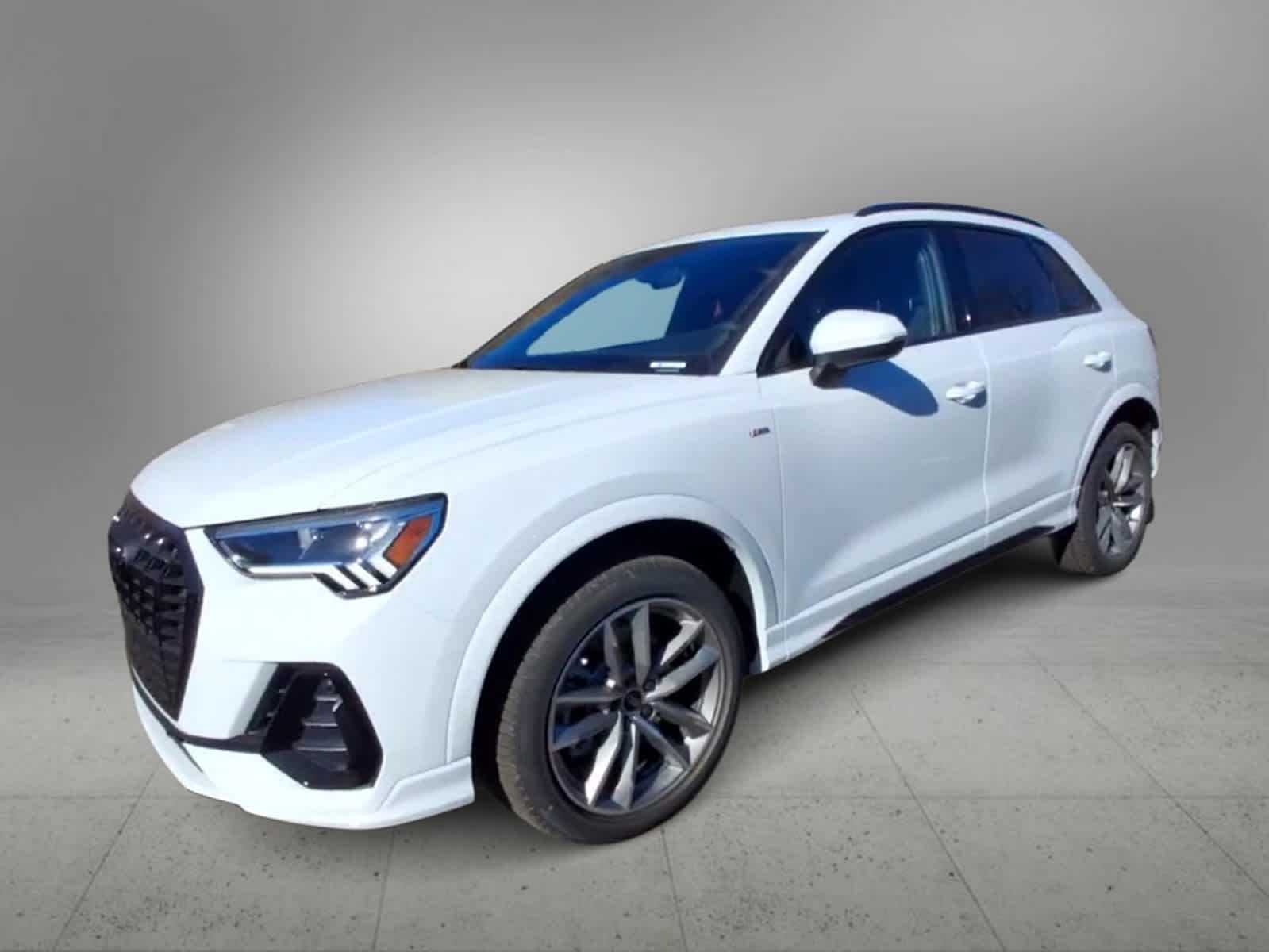 2025 Audi Q3 S line Premium 4