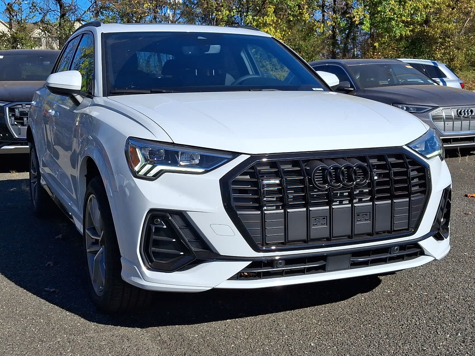 2025 Audi Q3 S line Premium 10