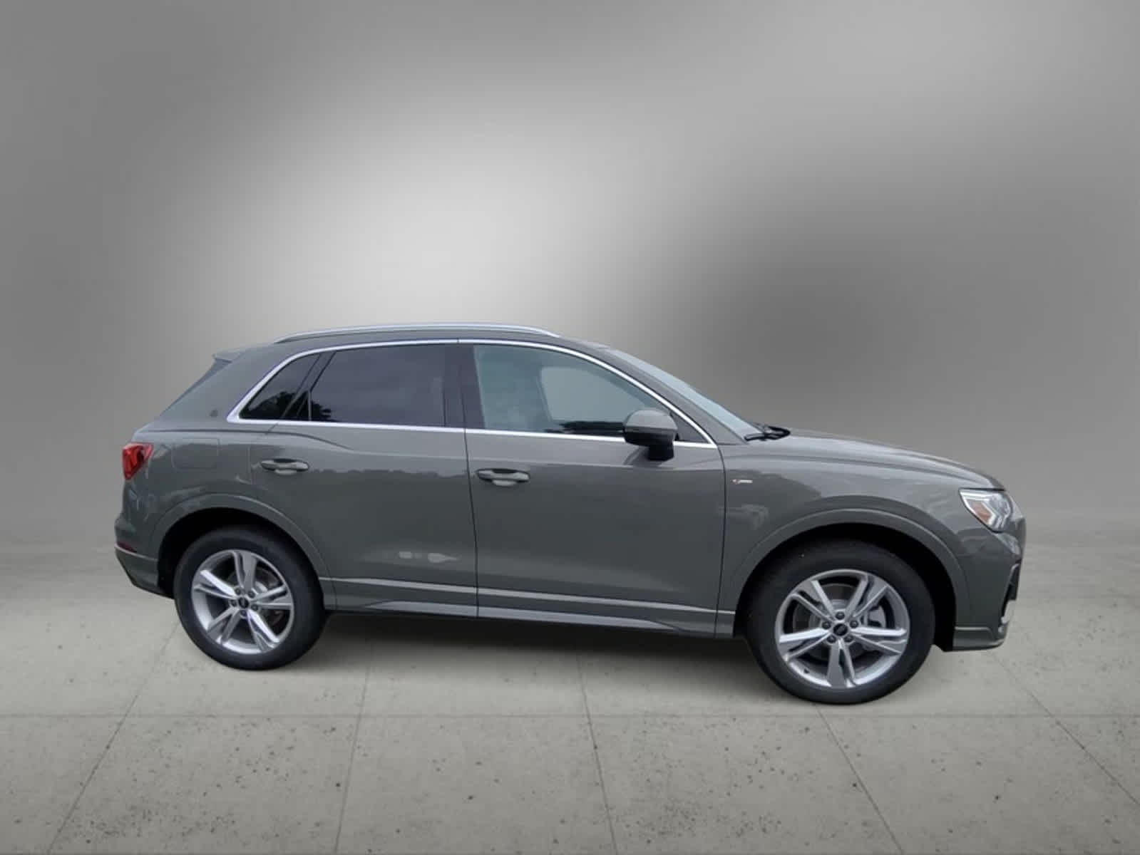 2024 Audi Q3 S line Premium 9