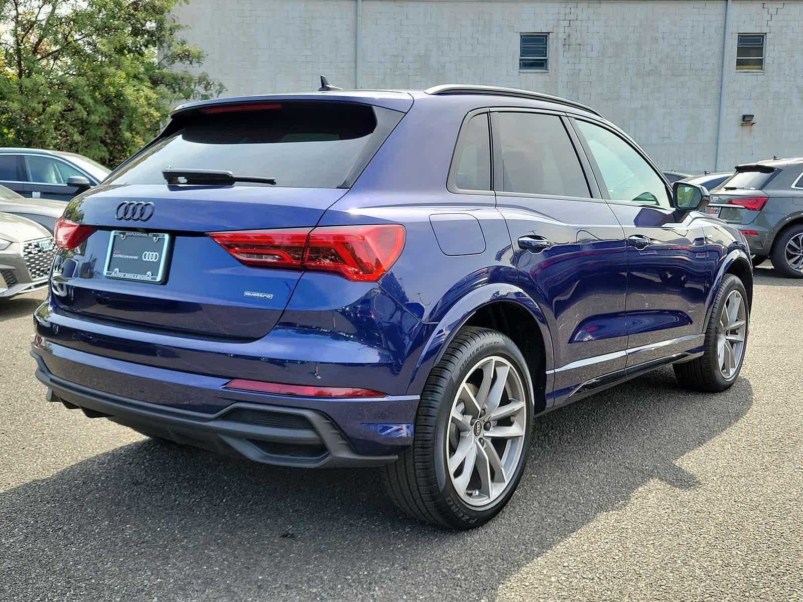 2024 Audi Q3 S line Premium 25