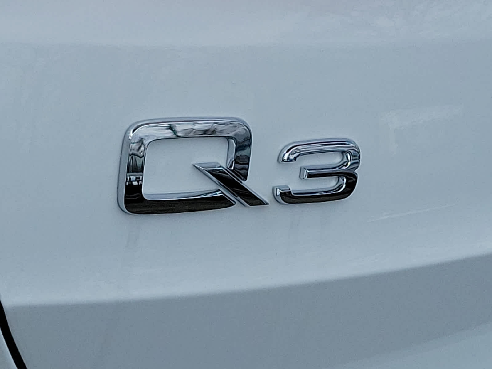 2024 Audi Q3 S line Premium 12