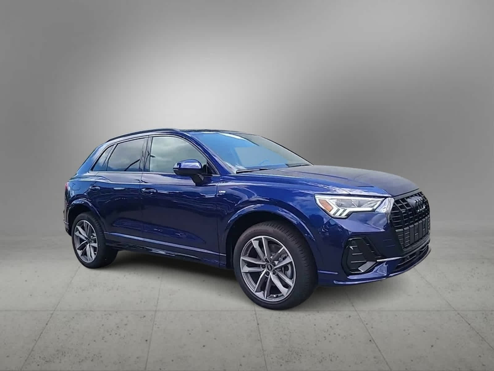 2024 Audi Q3 S line Premium 8