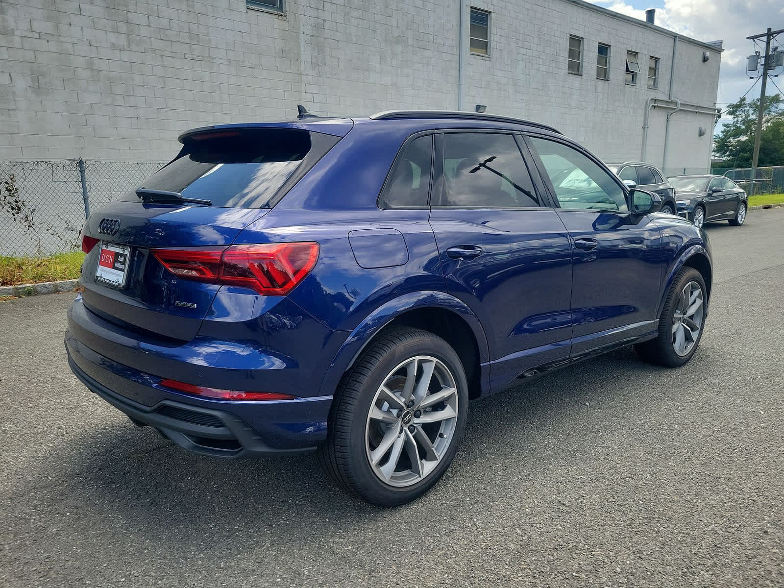 2024 Audi Q3 S line Premium 12