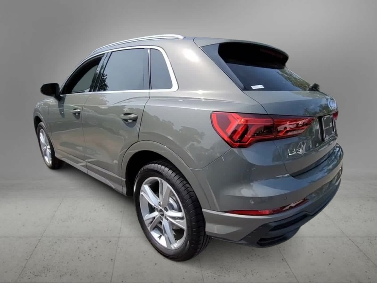 2021 Audi Q3 S line Premium 6