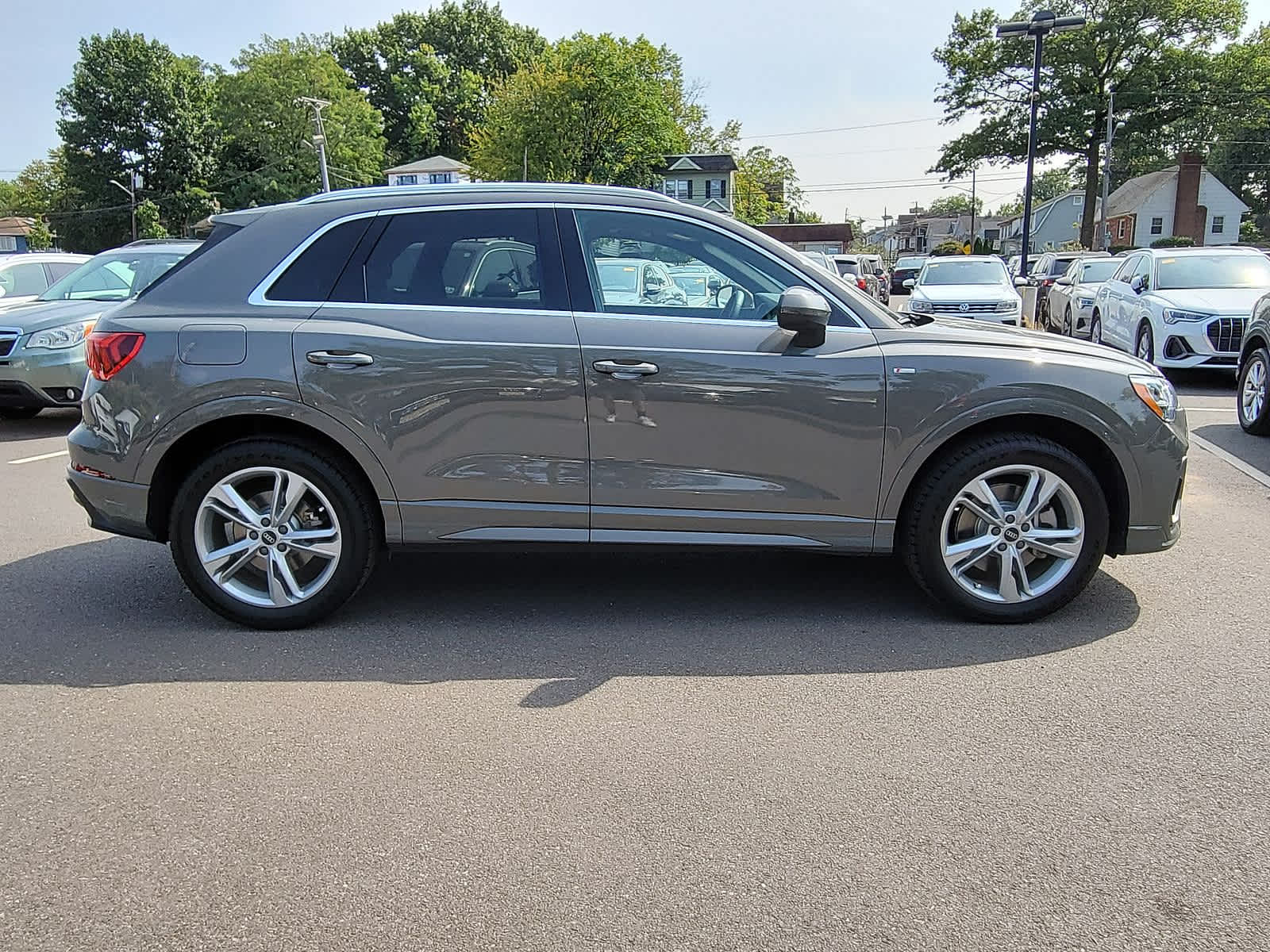 2021 Audi Q3 S line Premium 26