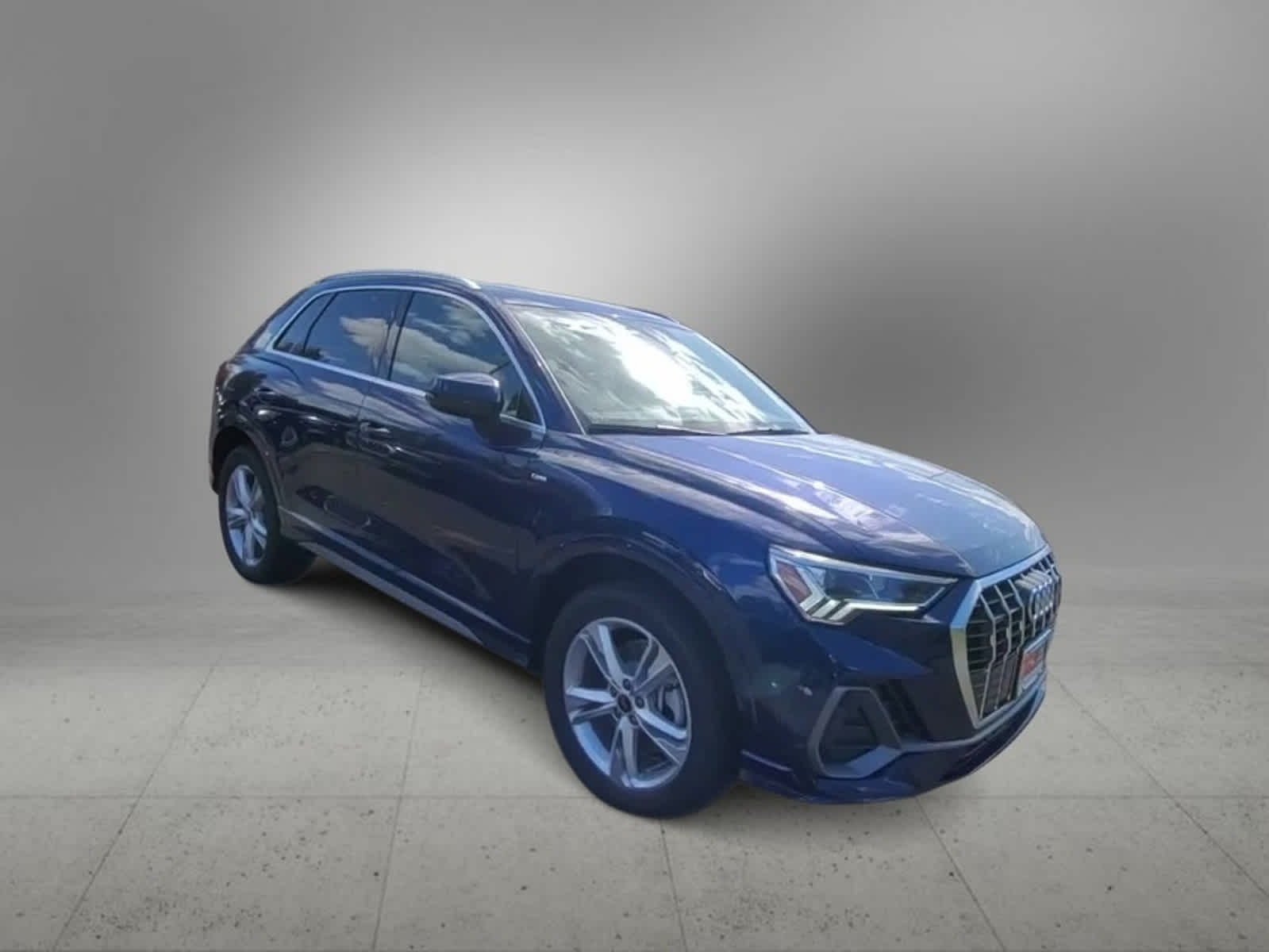 2024 Audi Q3 S line Premium 2