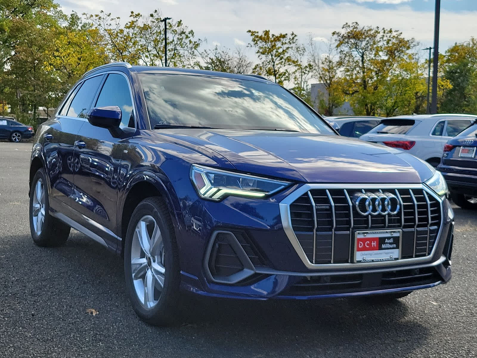 2024 Audi Q3 S line Premium 10