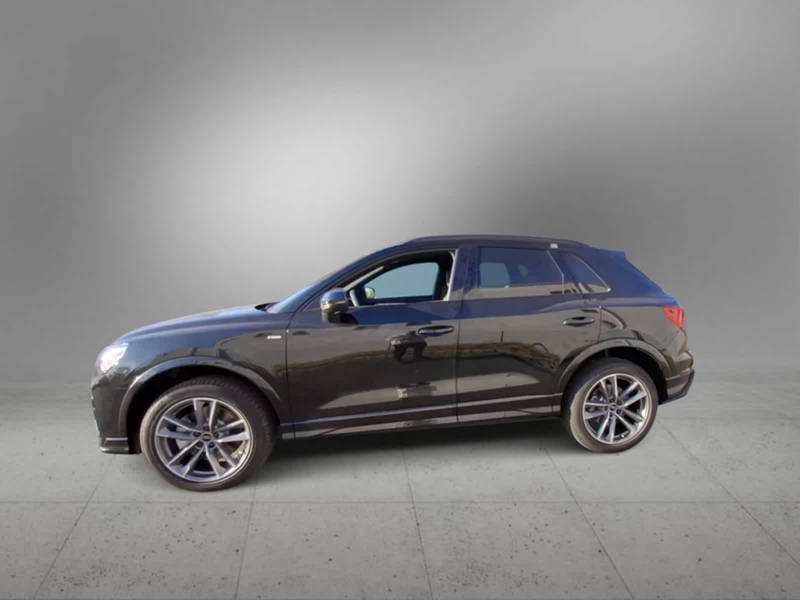 2024 Audi Q3 S line Premium 5