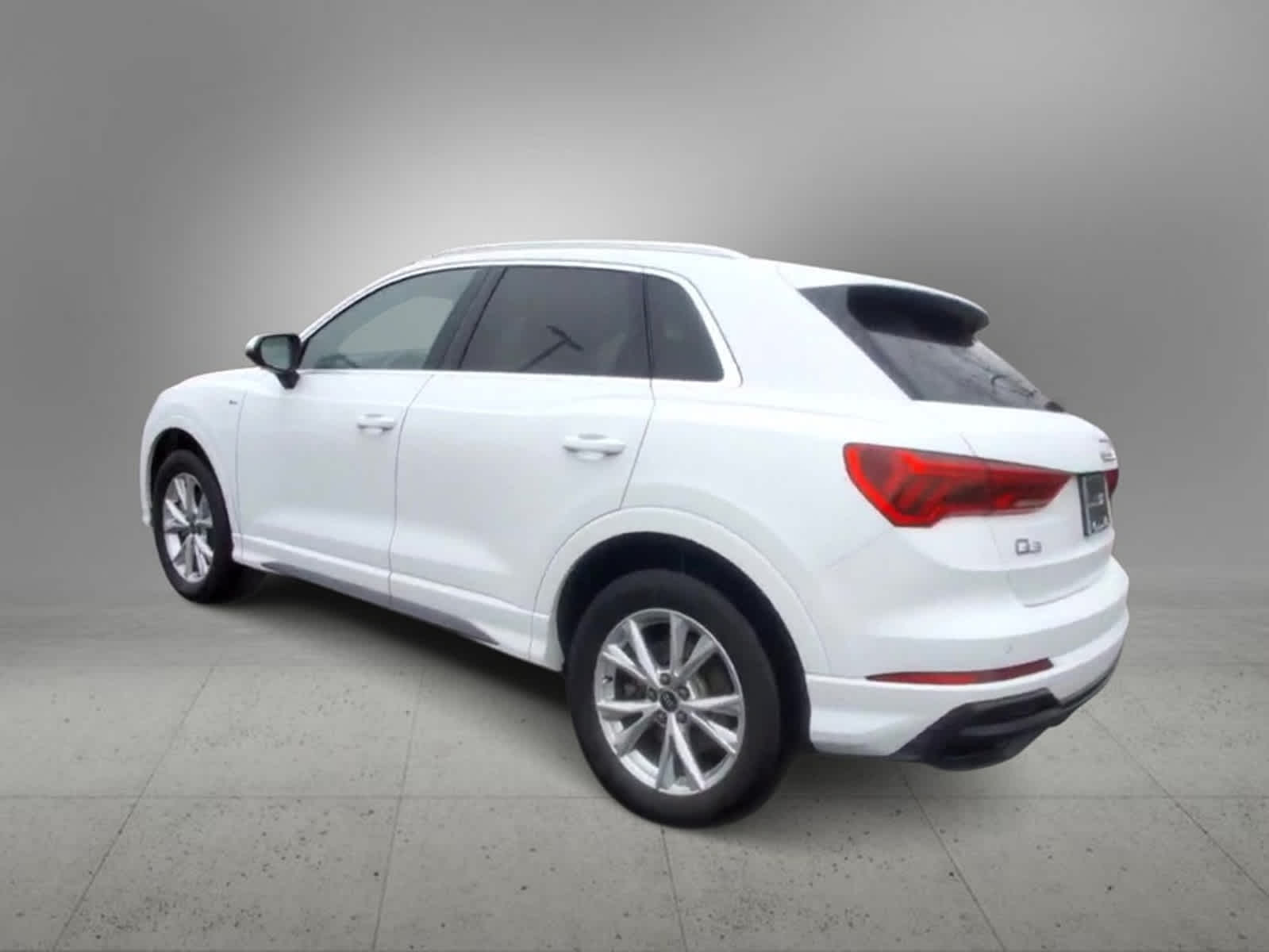 2023 Audi Q3 S line Premium 6