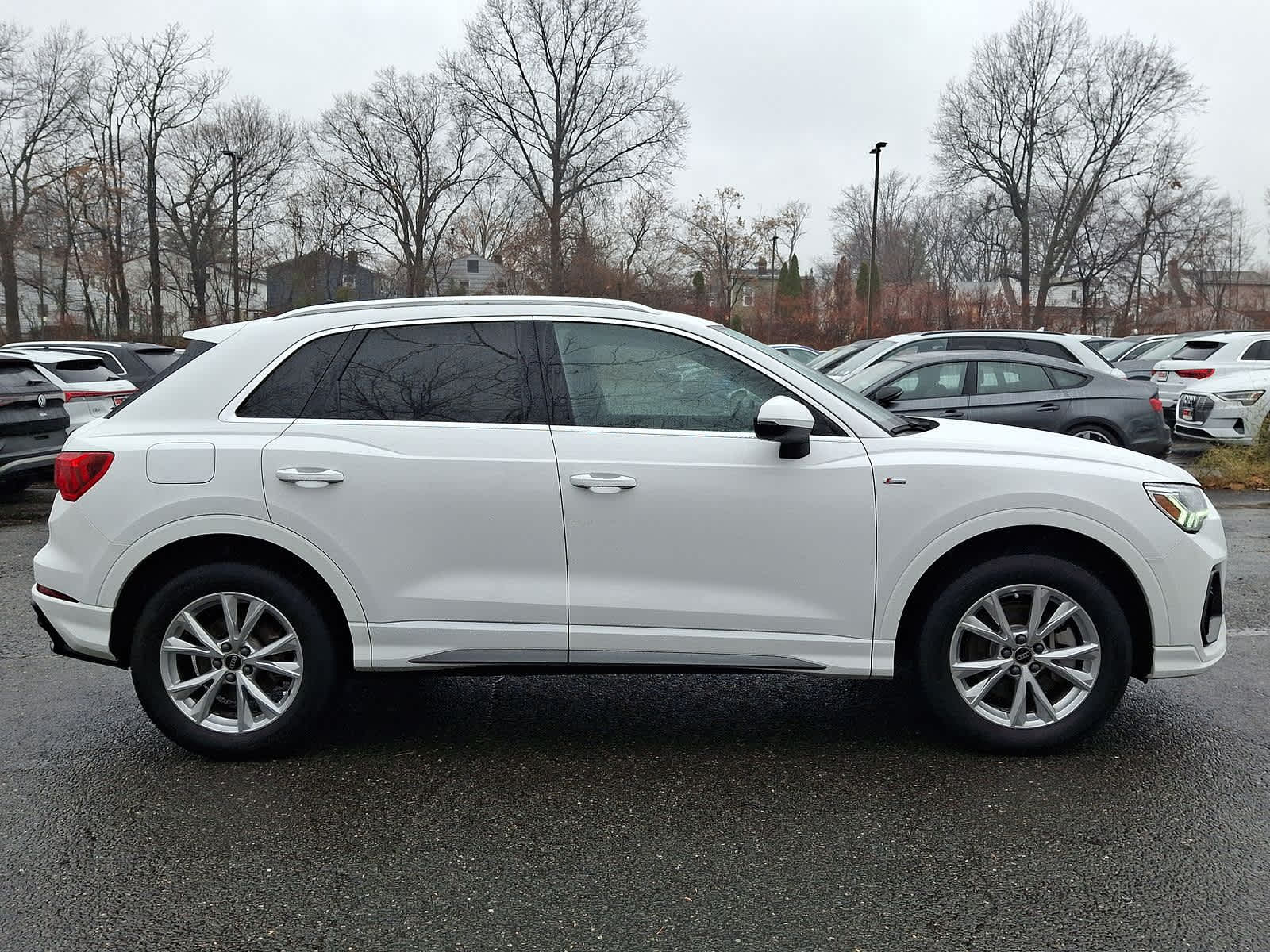 2023 Audi Q3 S line Premium 26