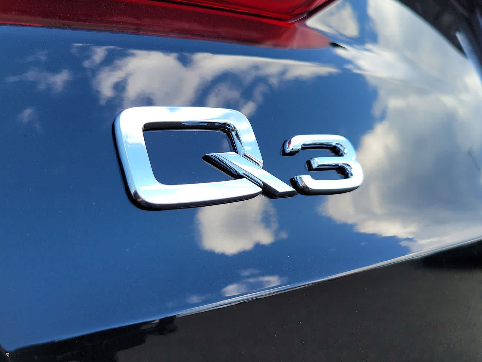 2024 Audi Q3 S line Premium 19