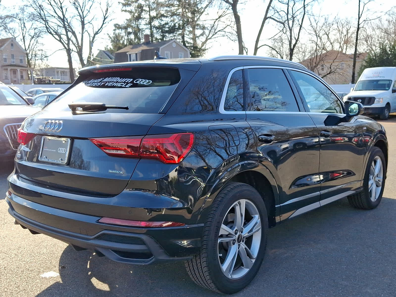 2024 Audi Q3 S line Premium 25