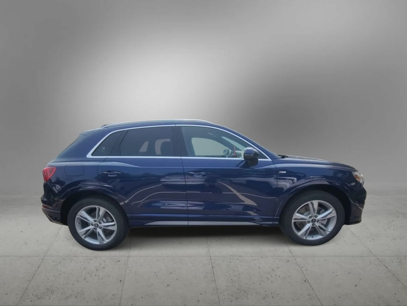 2024 Audi Q3 S line Premium 9