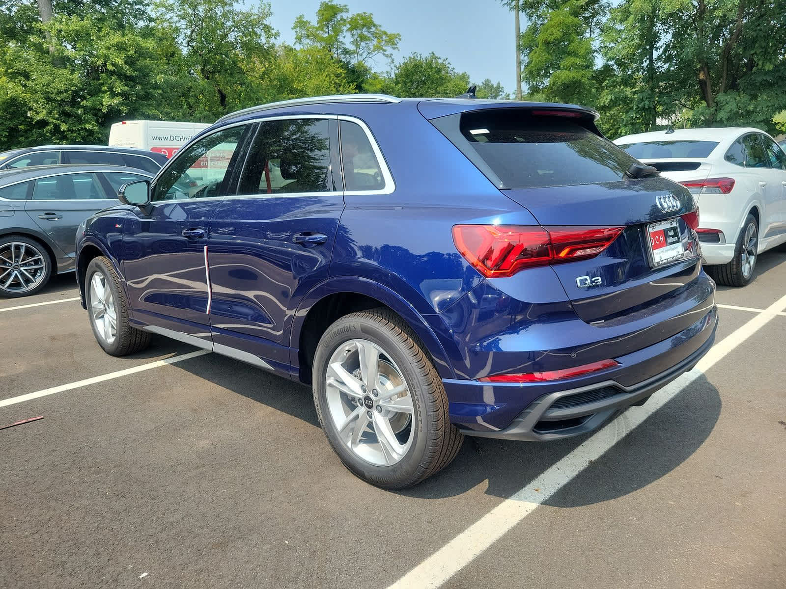 2024 Audi Q3 S line Premium 11