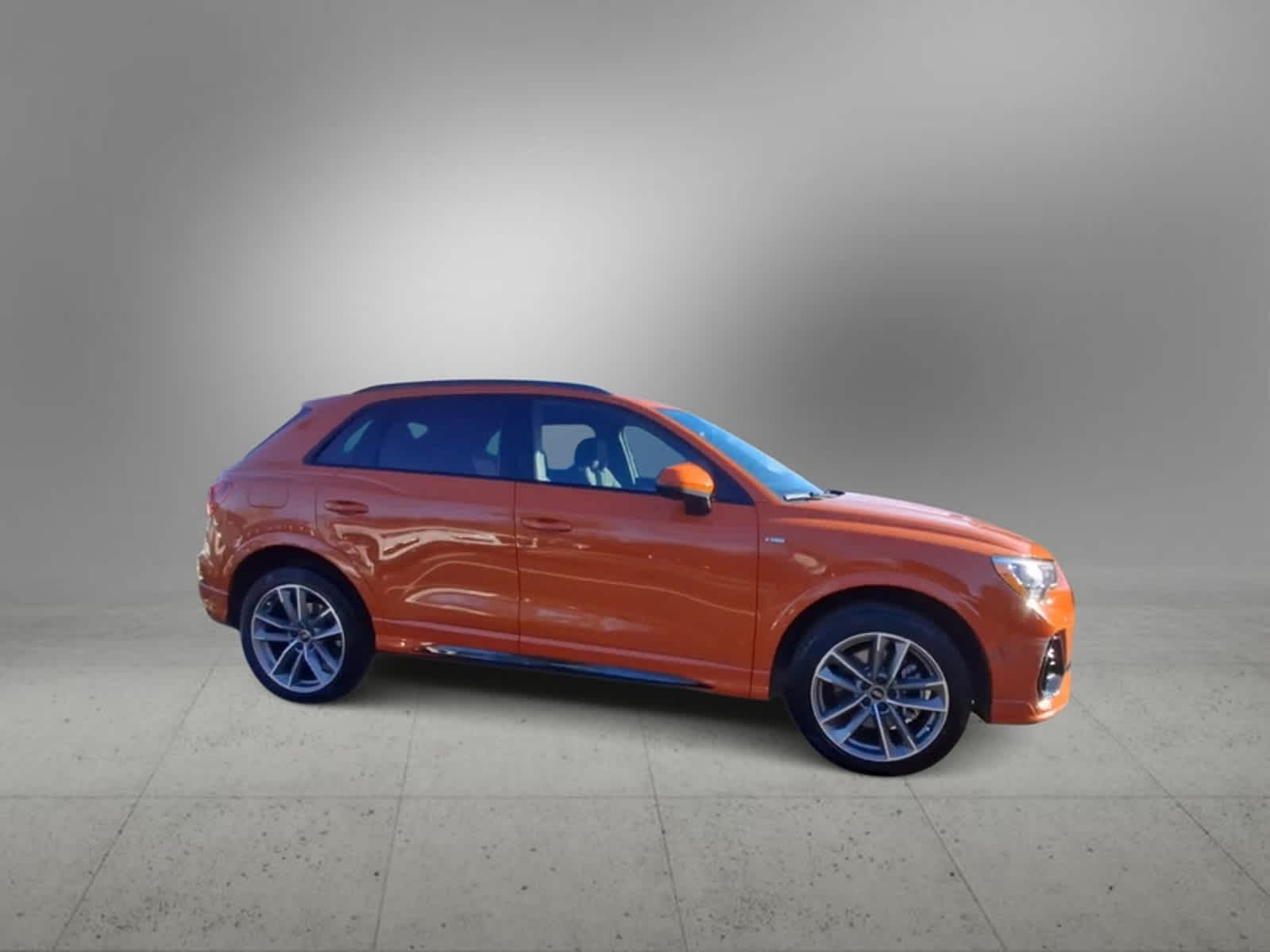 2022 Audi Q3 S line Premium 9