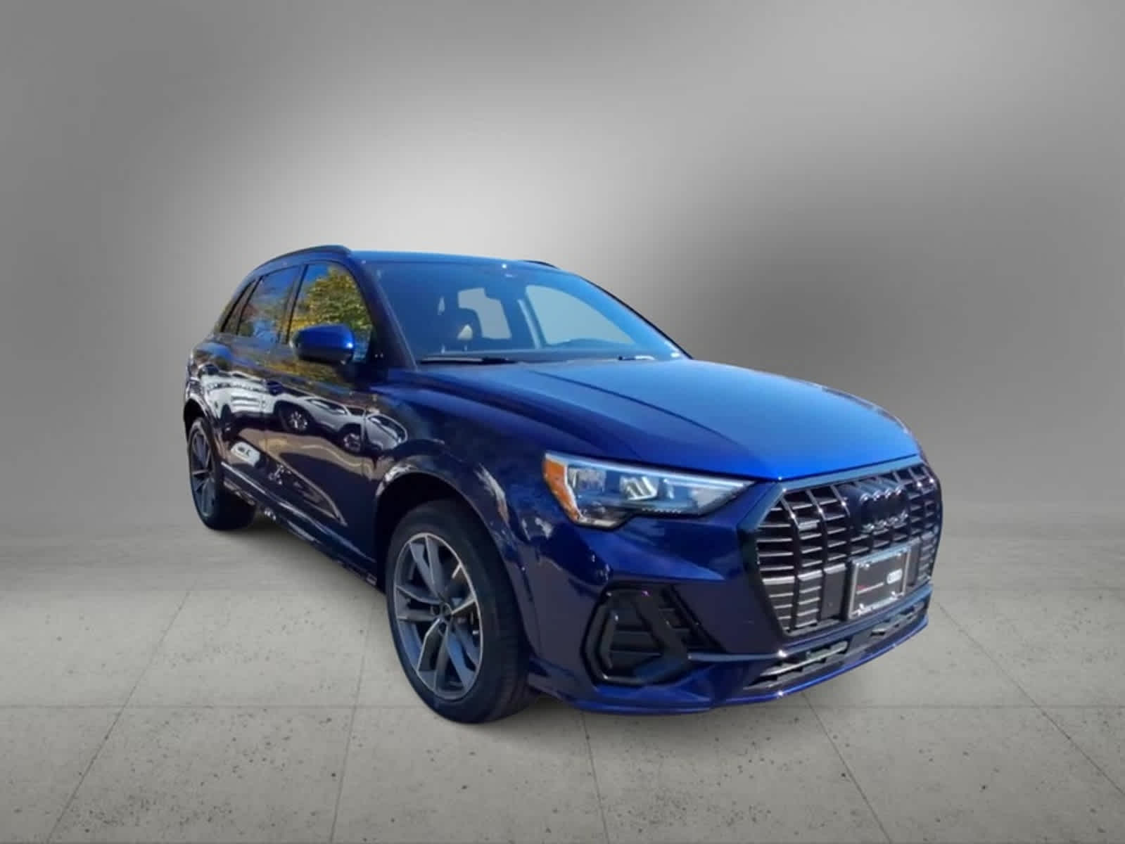 2021 Audi Q3 S line Premium 2