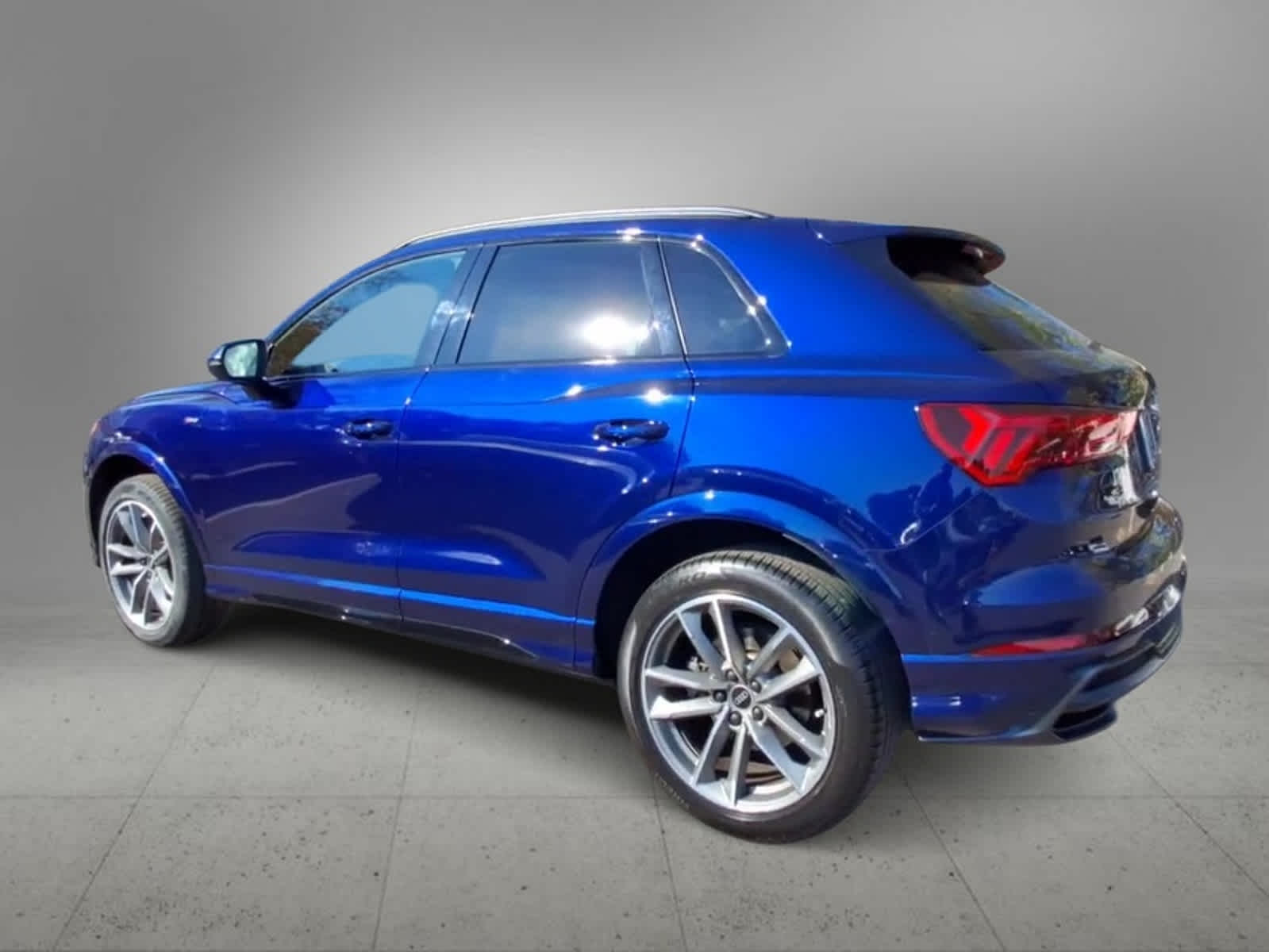 2021 Audi Q3 S line Premium 6