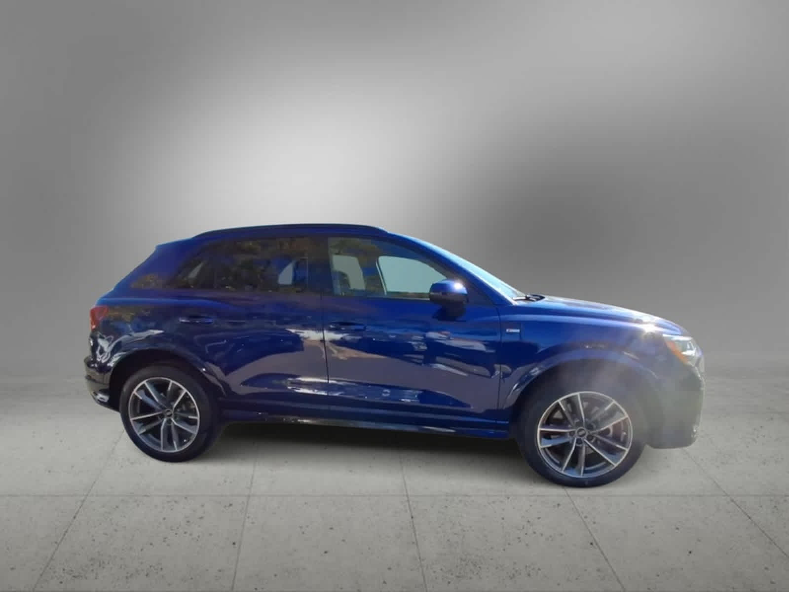 2021 Audi Q3 S line Premium 9