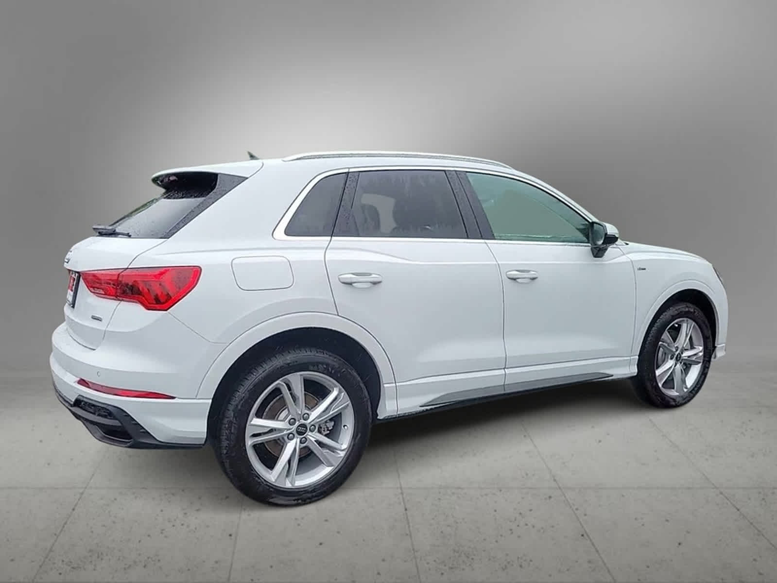 2024 Audi Q3 S line Premium 8