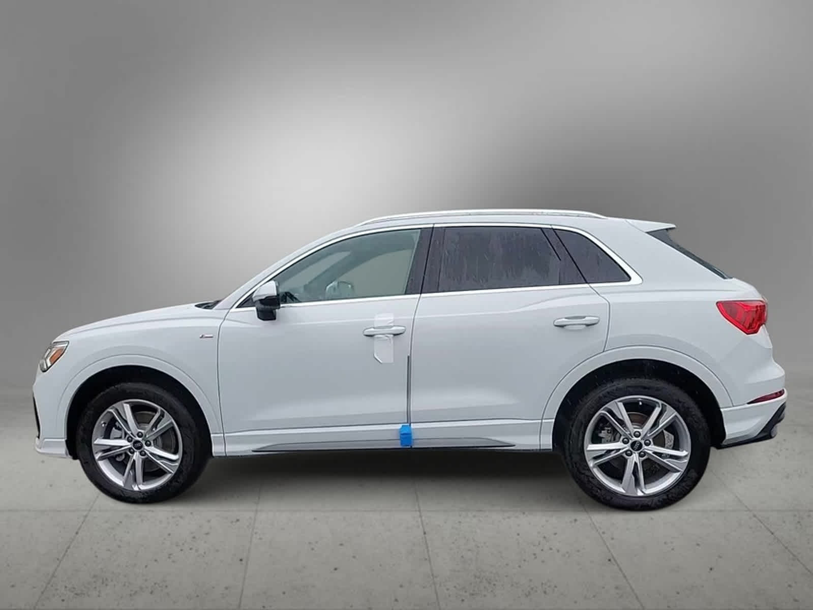 2024 Audi Q3 S line Premium 5