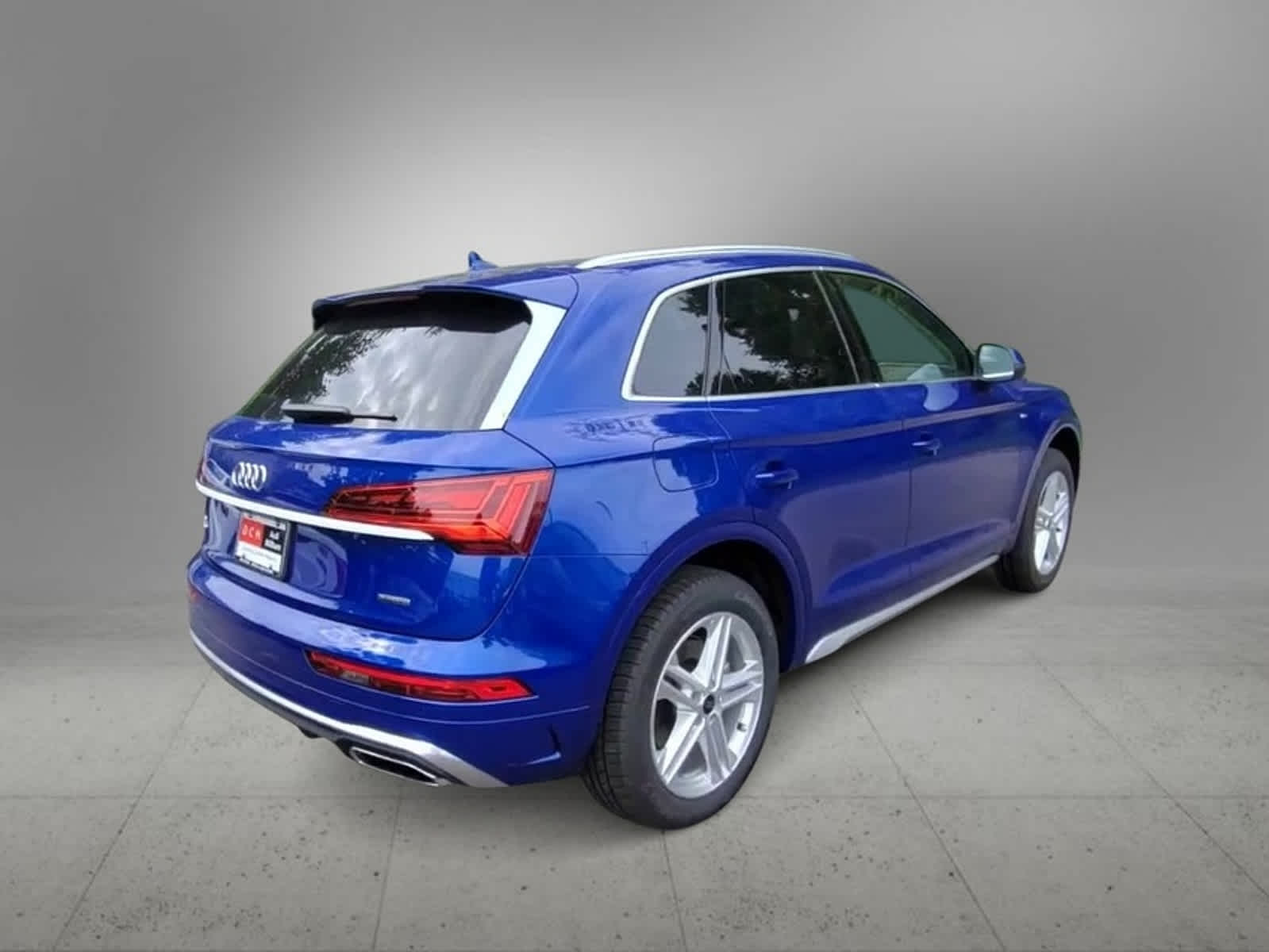 2024 Audi Q5 S line Premium Plus 8