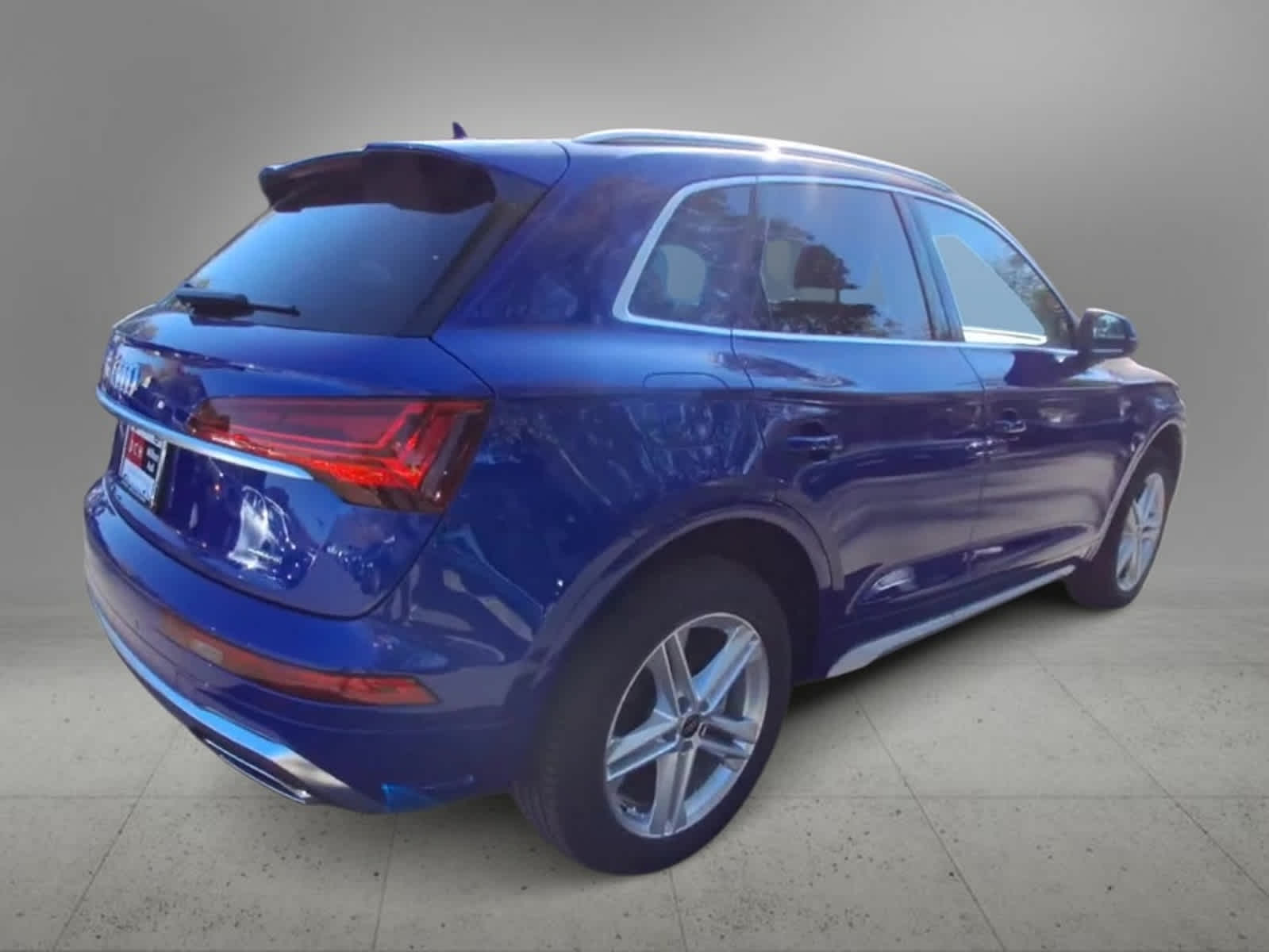 2024 Audi Q5 S line Premium Plus 8