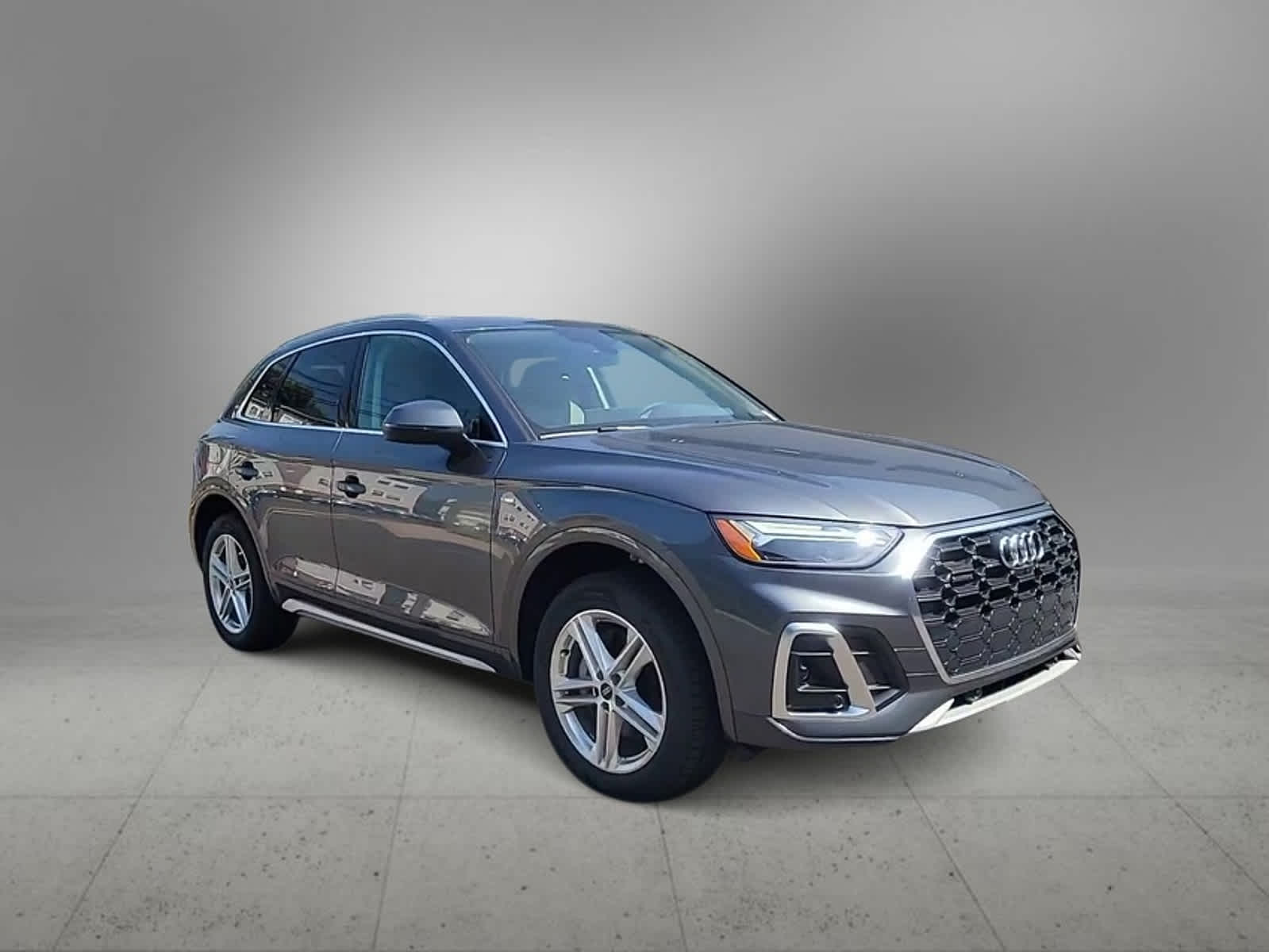 2024 Audi Q5 S line Premium Plus 8