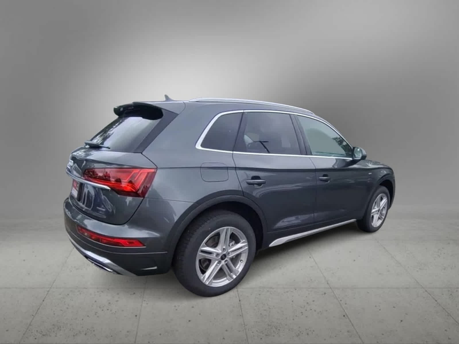 2024 Audi Q5 S line Premium Plus 8