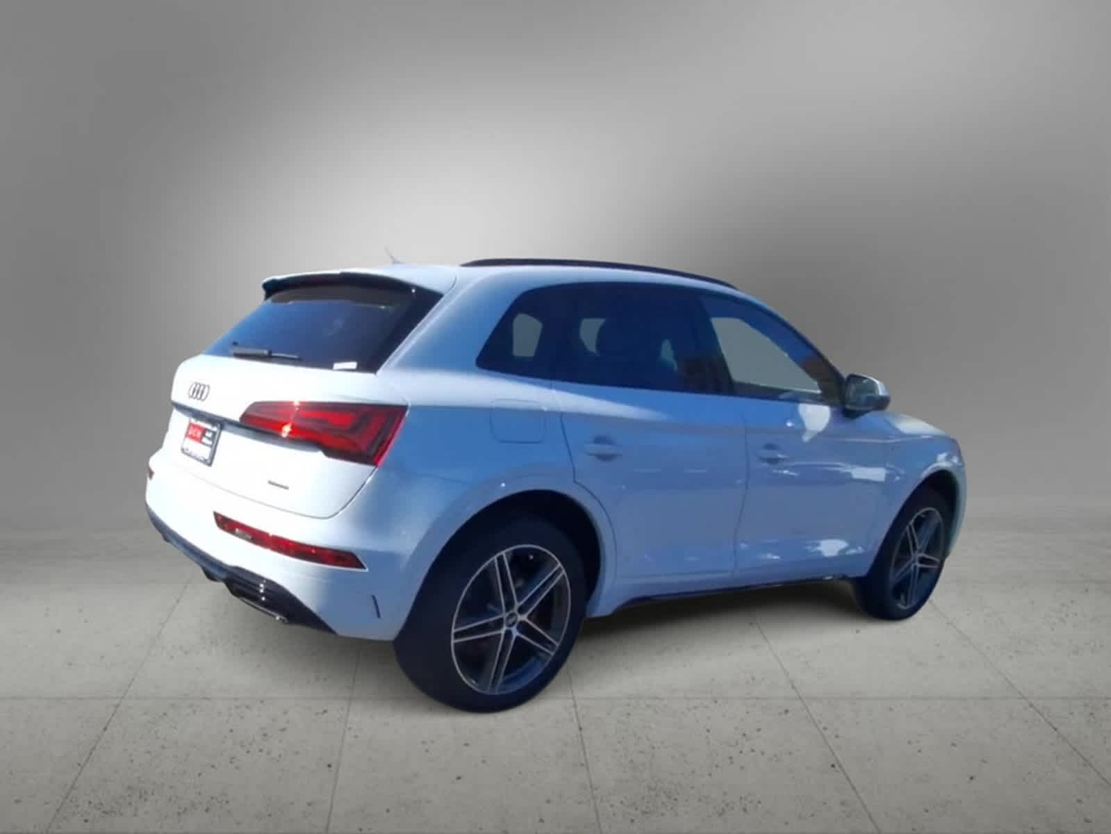 2024 Audi Q5 S line Premium Plus 8