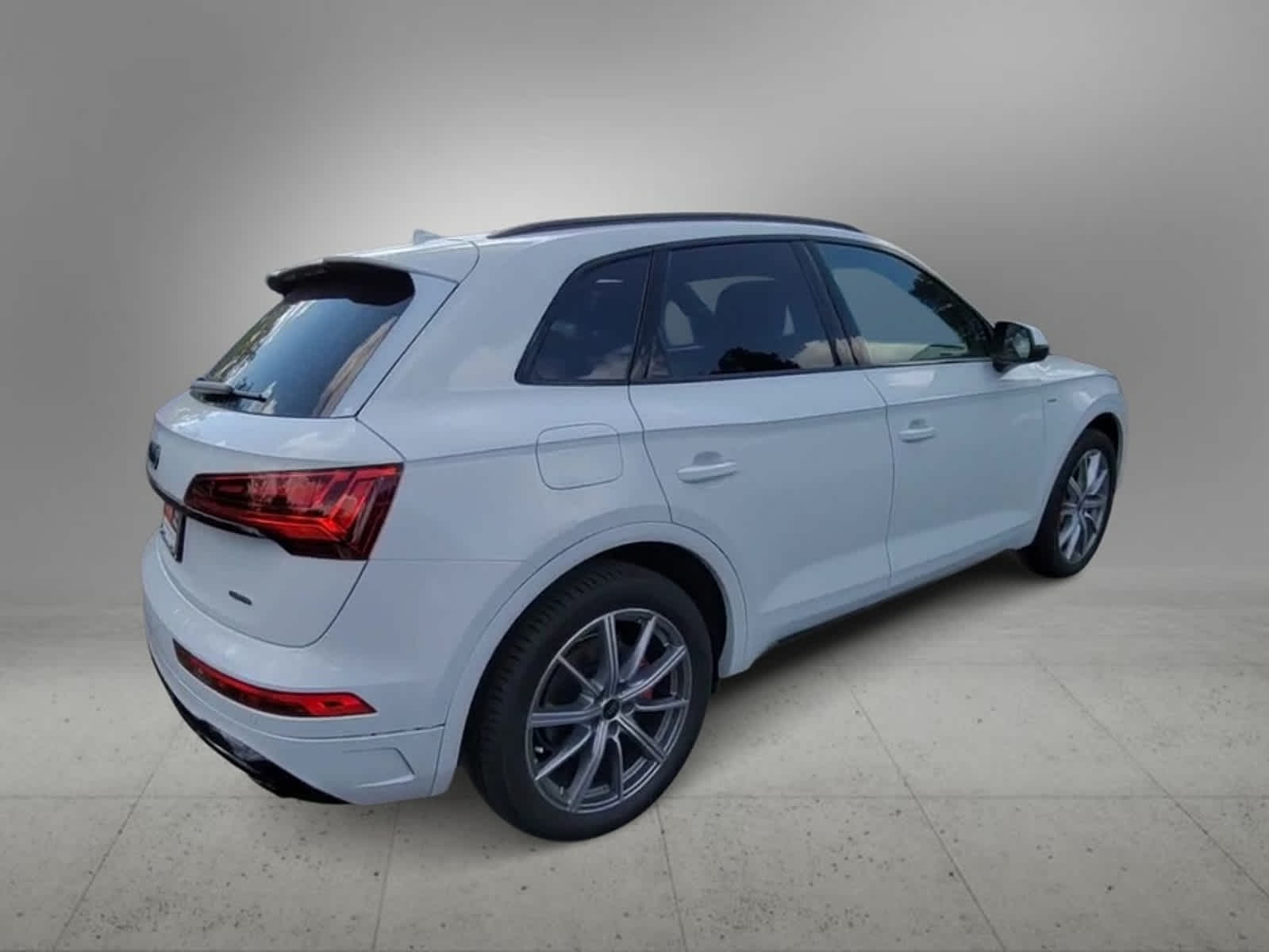 2024 Audi Q5 S line Premium Plus 8