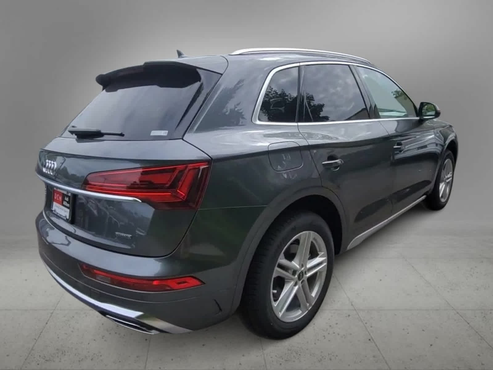 2024 Audi Q5 S line Premium Plus 8