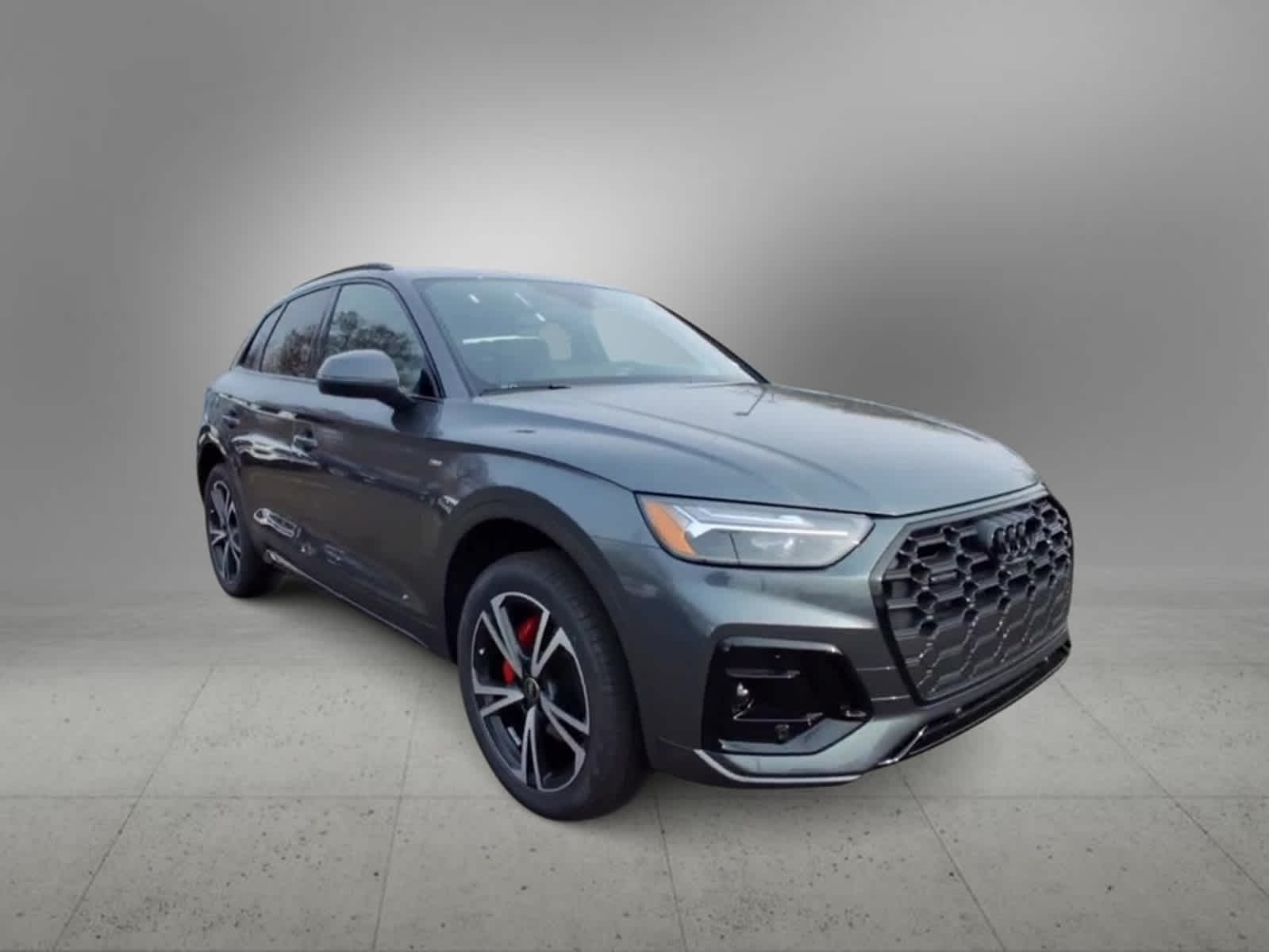 2025 Audi Q5 S line Premium Plus 2