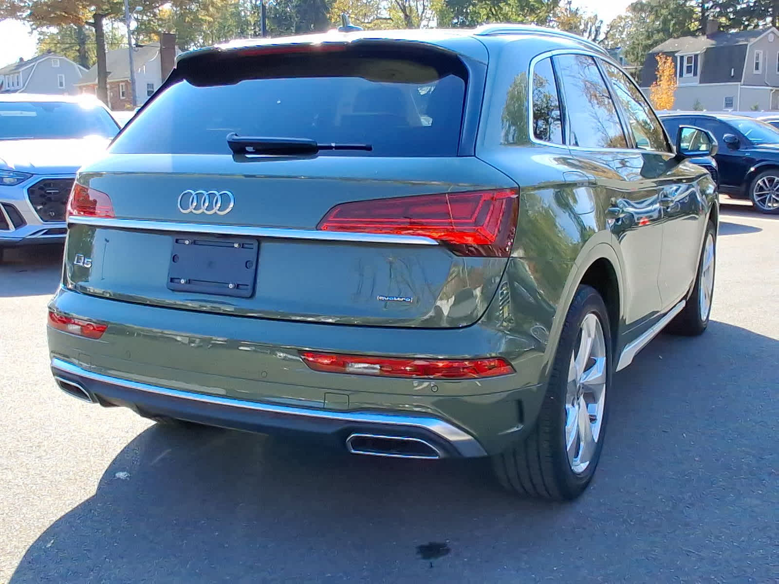 2022 Audi Q5 S line Premium Plus 25