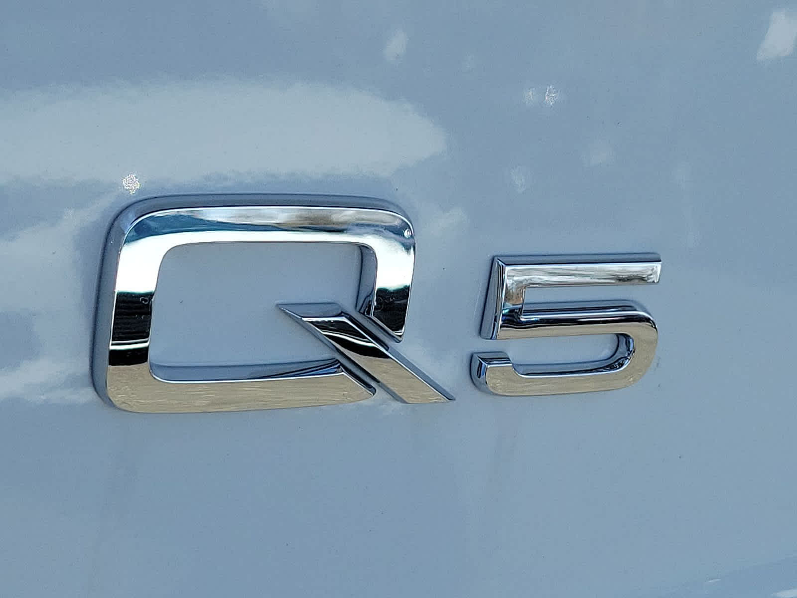 2024 Audi Q5 S line Premium Plus 19