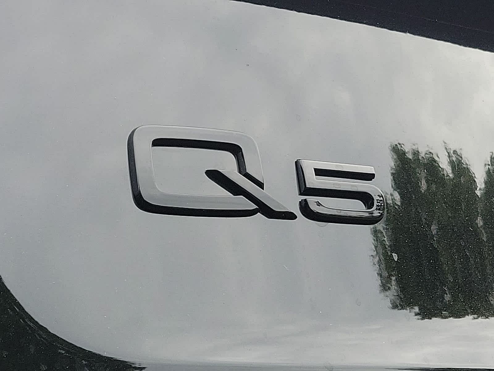 2024 Audi Q5 S line Premium Plus 19