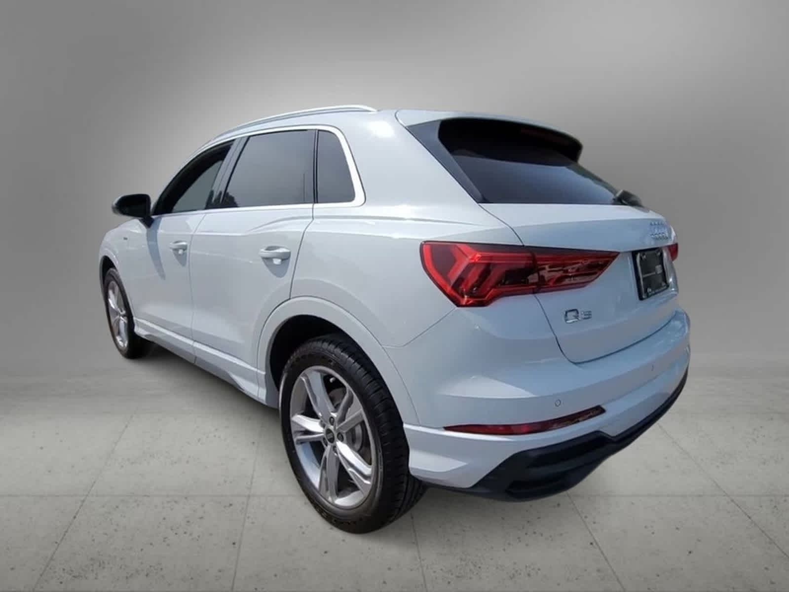 2021 Audi Q3 S line Premium Plus 6