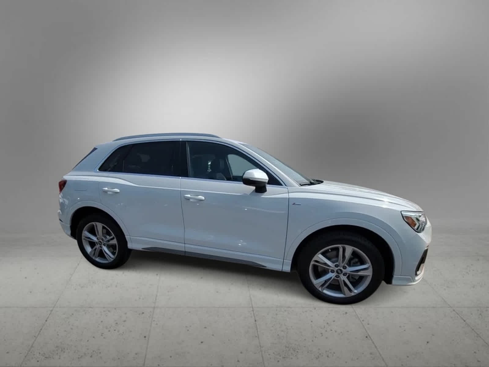 2021 Audi Q3 S line Premium Plus 9