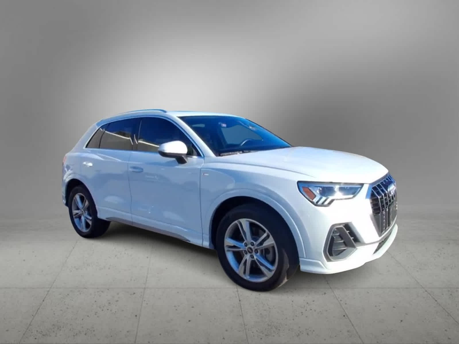 2022 Audi Q3 S line Premium Plus 2