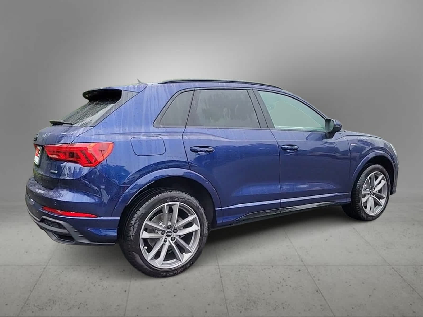 2024 Audi Q3 S line Premium Plus 8