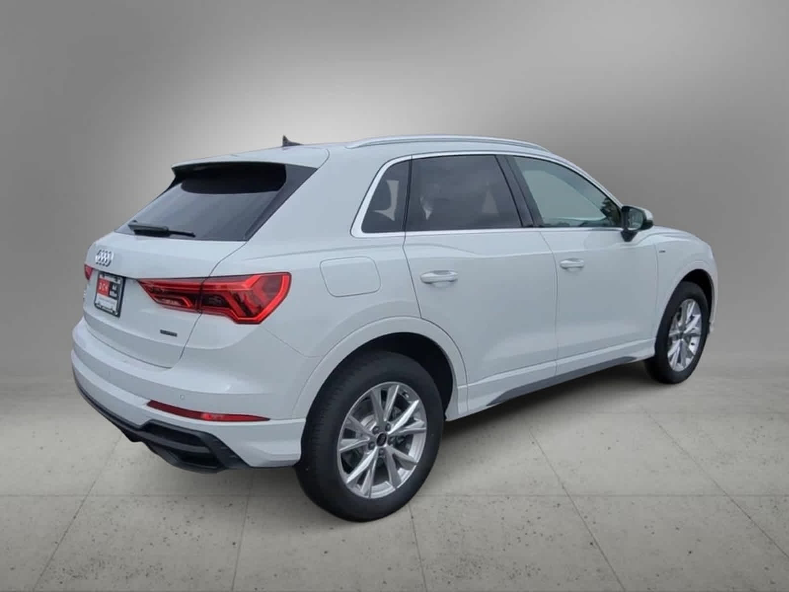 2024 Audi Q3 S line Premium Plus 8