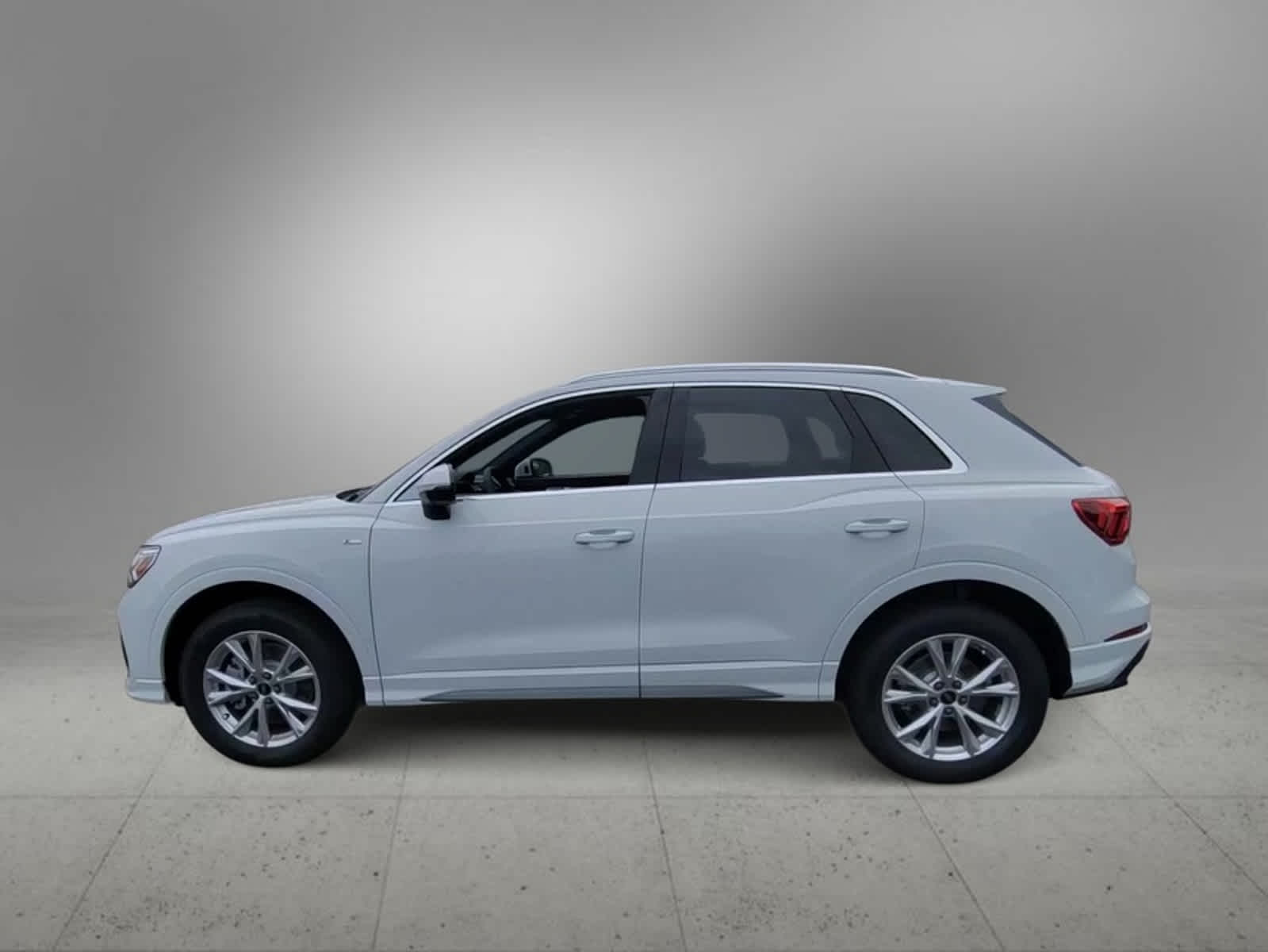 2024 Audi Q3 S line Premium Plus 5