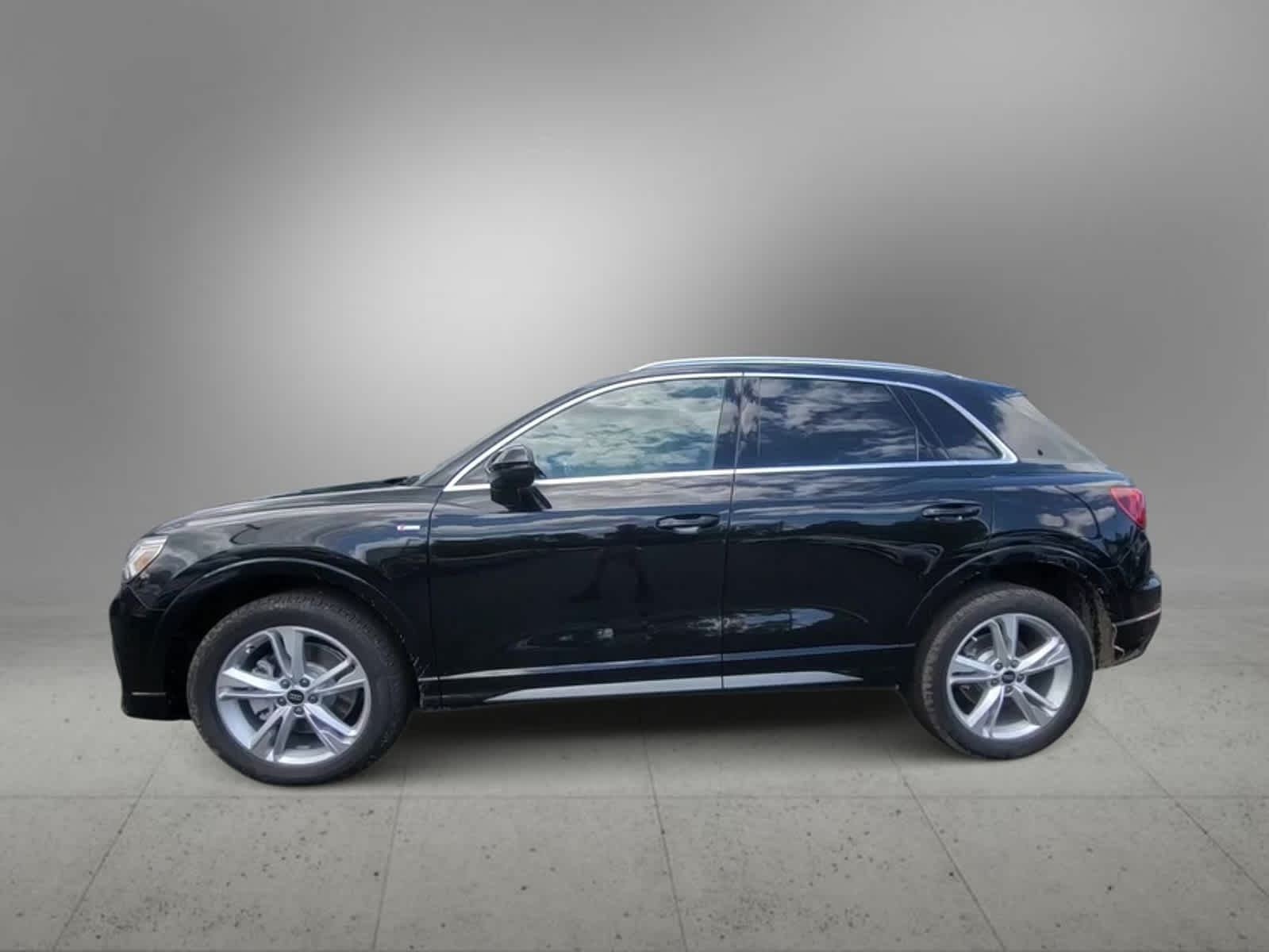 2024 Audi Q3 S line Premium Plus 5