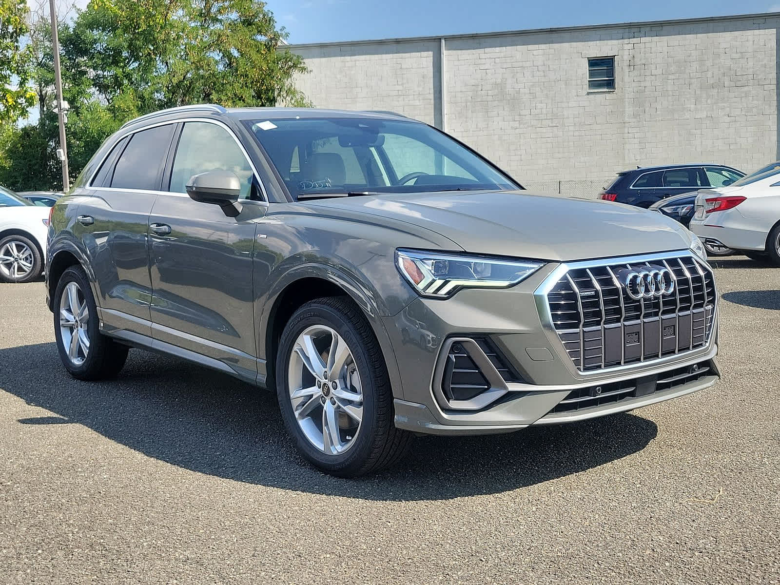 2024 Audi Q3 S line Premium Plus 10